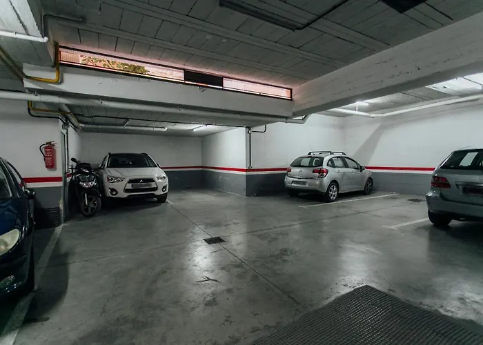 Plaza del Buen Suceso ( Wifi, terraza, Parking )