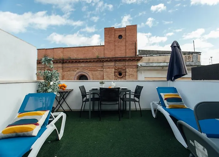 Plaza del Buen Suceso ( Wifi, terraza, Parking )